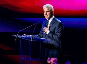 33a.Honoree Ken Davenport Photo