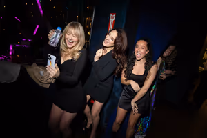 Carrie St. Louis, Dee Roscioli, Lissa deGuzman Photo