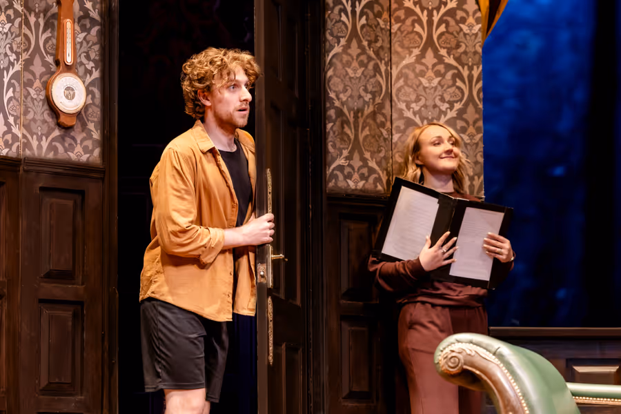 Photos: THE PLAY THAT GOES WRONG 13th London Cast in Rehearsal Image