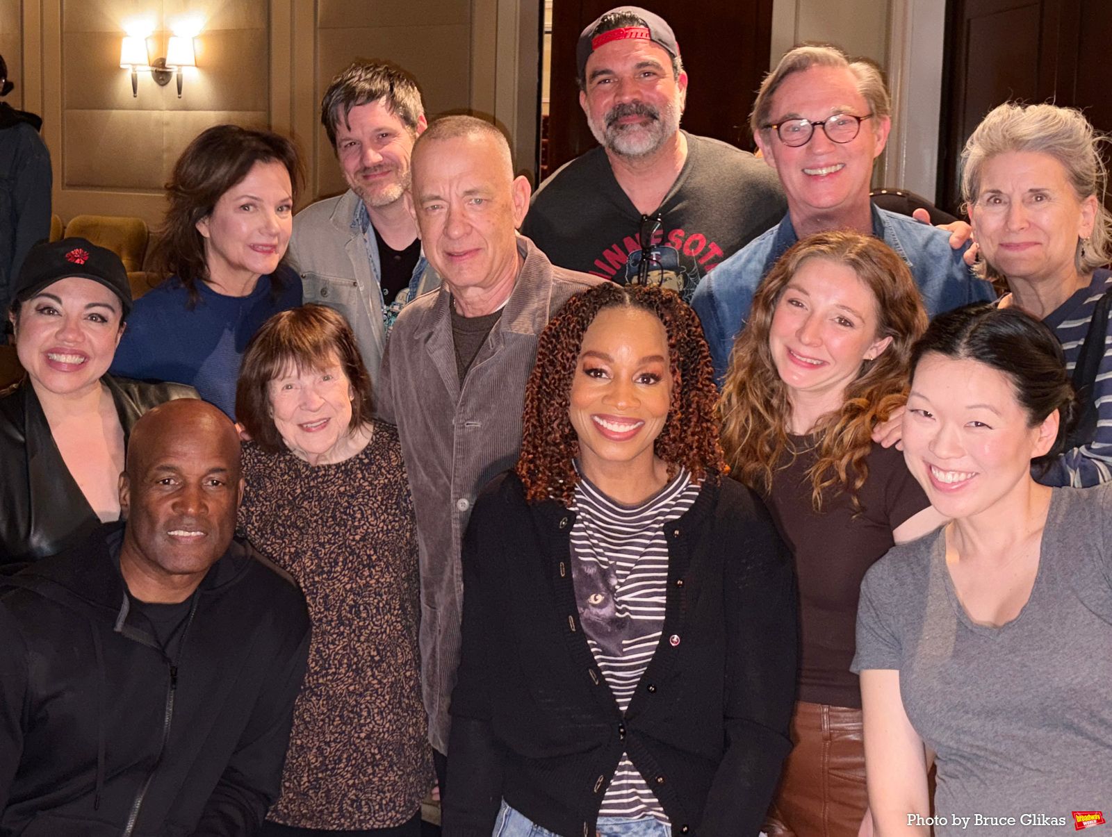 Photos: Tom Hanks Visits JOE TURNER'S COME AND GONE and THE BALUSTERS — photo 7 of 10
