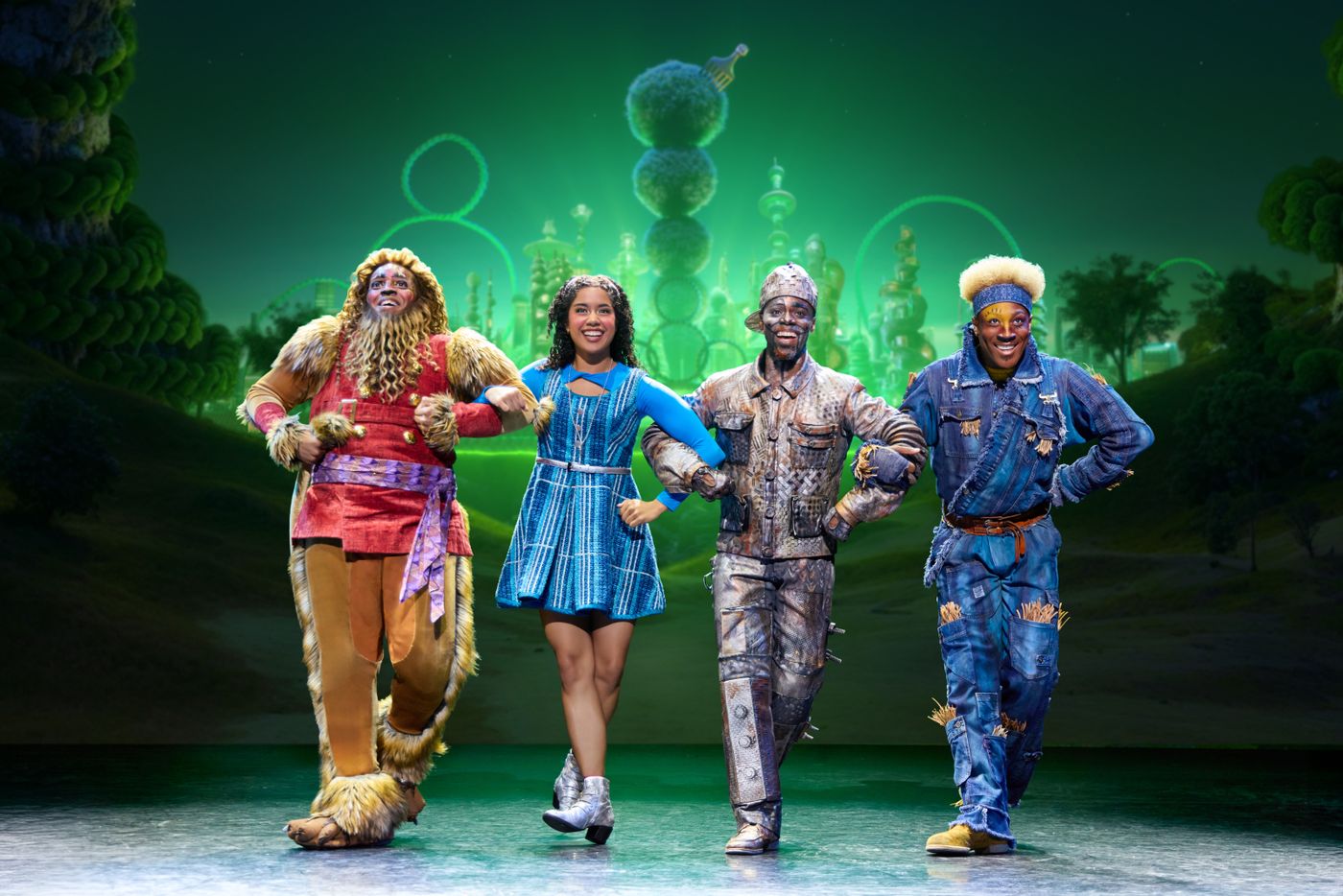 Interview: Phoenix LaFreniere of THE WIZ at Bass Concert Hall  Image