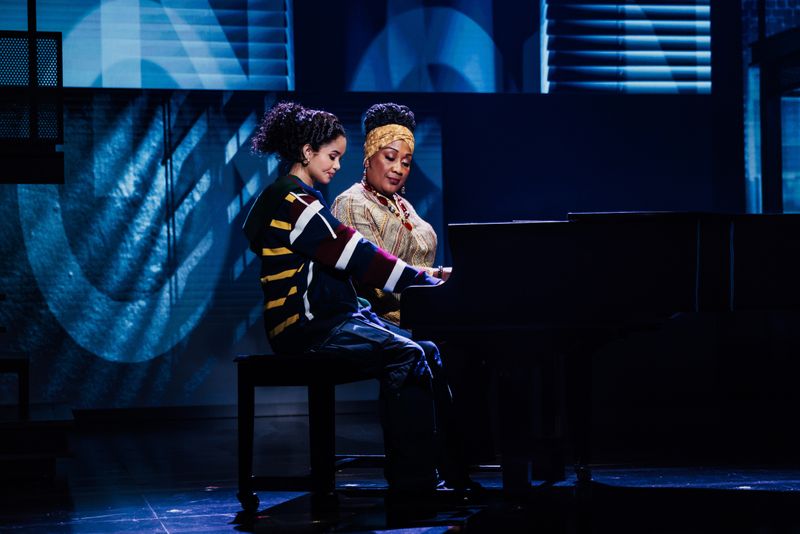 Review: HELL'S KITCHEN at Orpheum Theatre Image