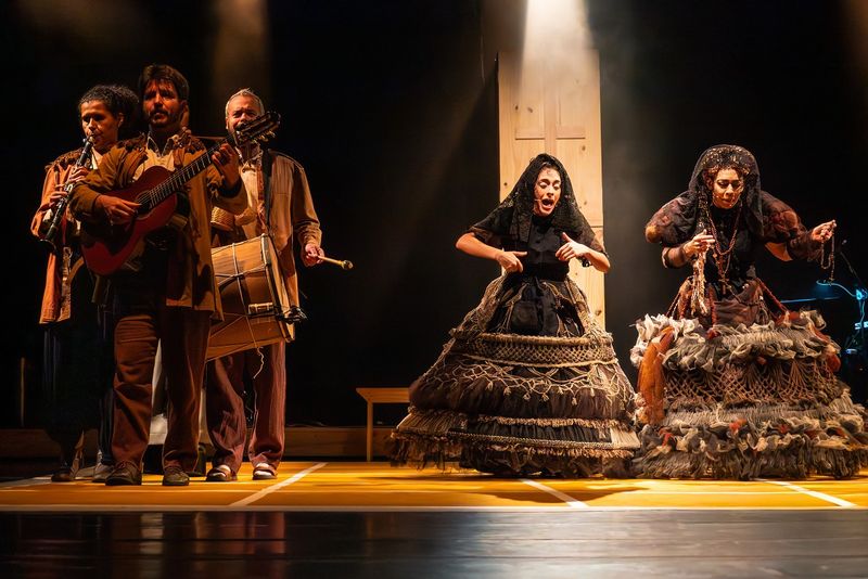 Acclaimed Play AS CENTENÁRIAS (The Centenarians) Gets Bold Musical Reinvention With Music by Chico César Image