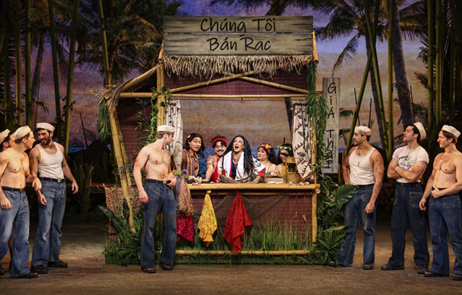 Photos: SOUTH PACIFIC Opens At Paramount Theatre — photo 1 of 18