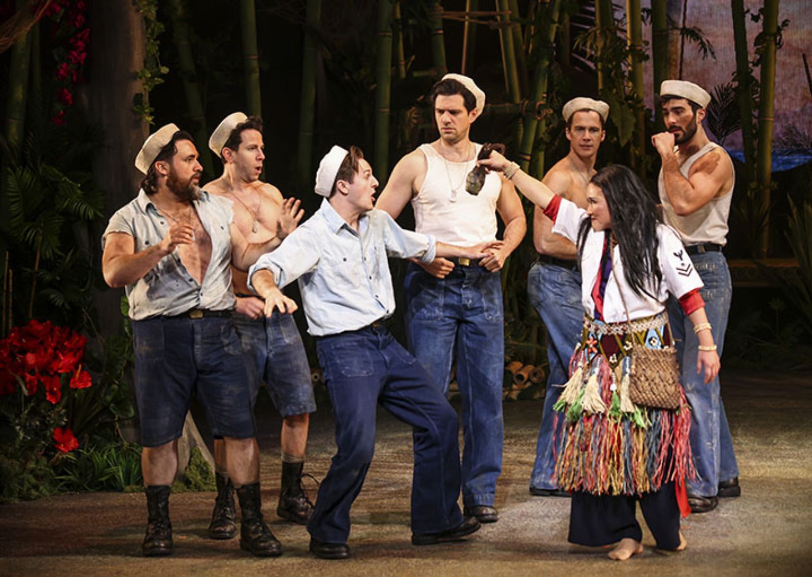 Photos: SOUTH PACIFIC Opens At Paramount Theatre — photo 4 of 18