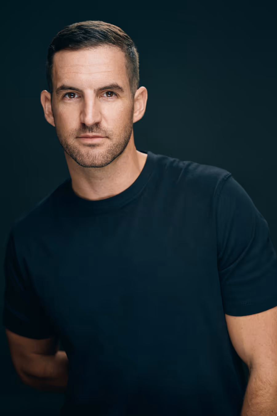Interview: John Riddle on Playing Cal and Finding Freedom in Chaos Image