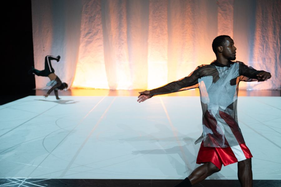 Review: IL CIMENTO DELL’ARMONIA E DELL’INVENTIONE - ROSAS/A7LA5, Sadler’s Wells  Image