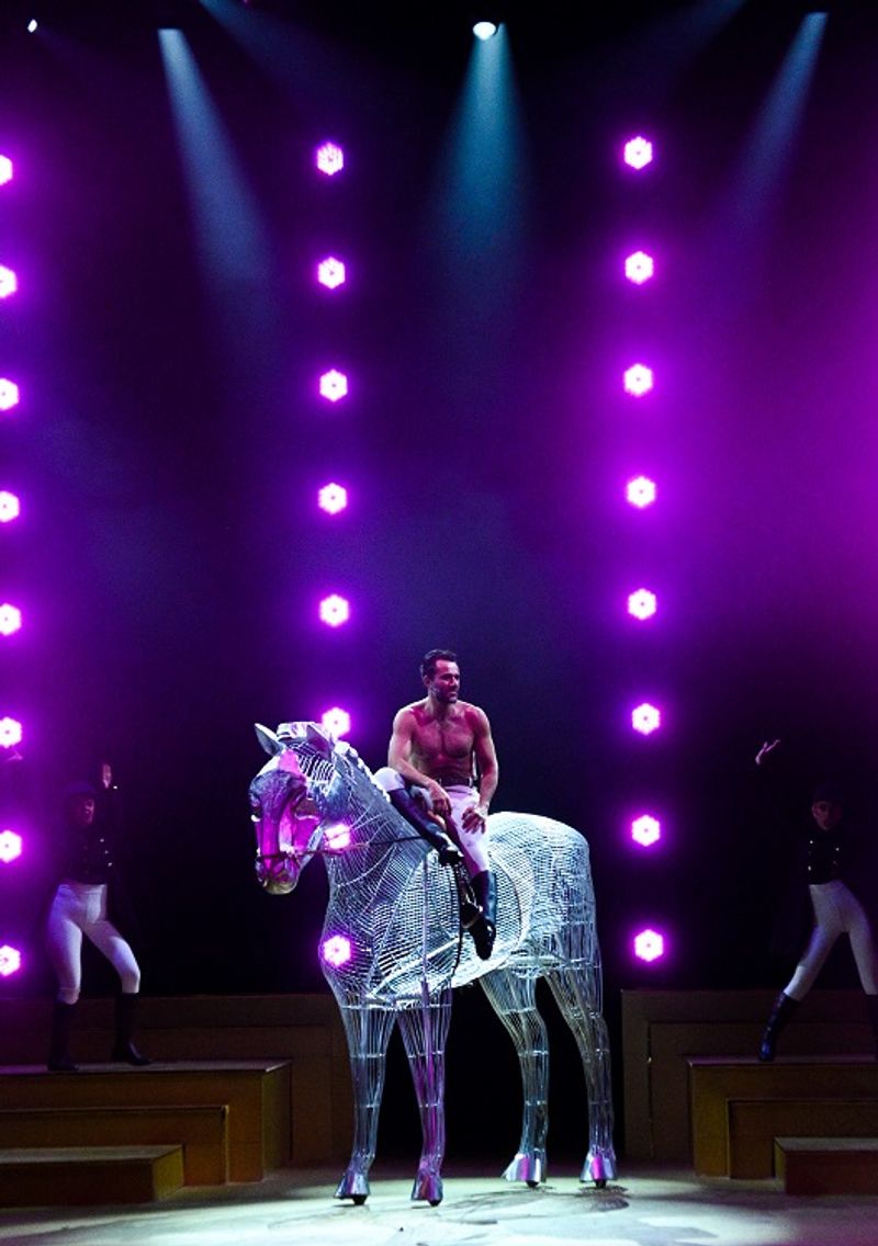 Royalty, Fame and Humanity Take Center Stage in DIANA – A PRINCESA DO POVO (Diana: the Musical) Image