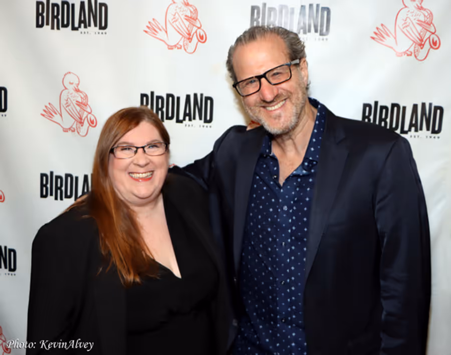 Photos: Karen Mack Swings At Birdland Image