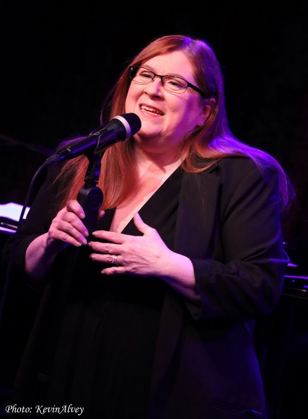 Photos: Karen Mack Swings At Birdland — photo 7 of 24