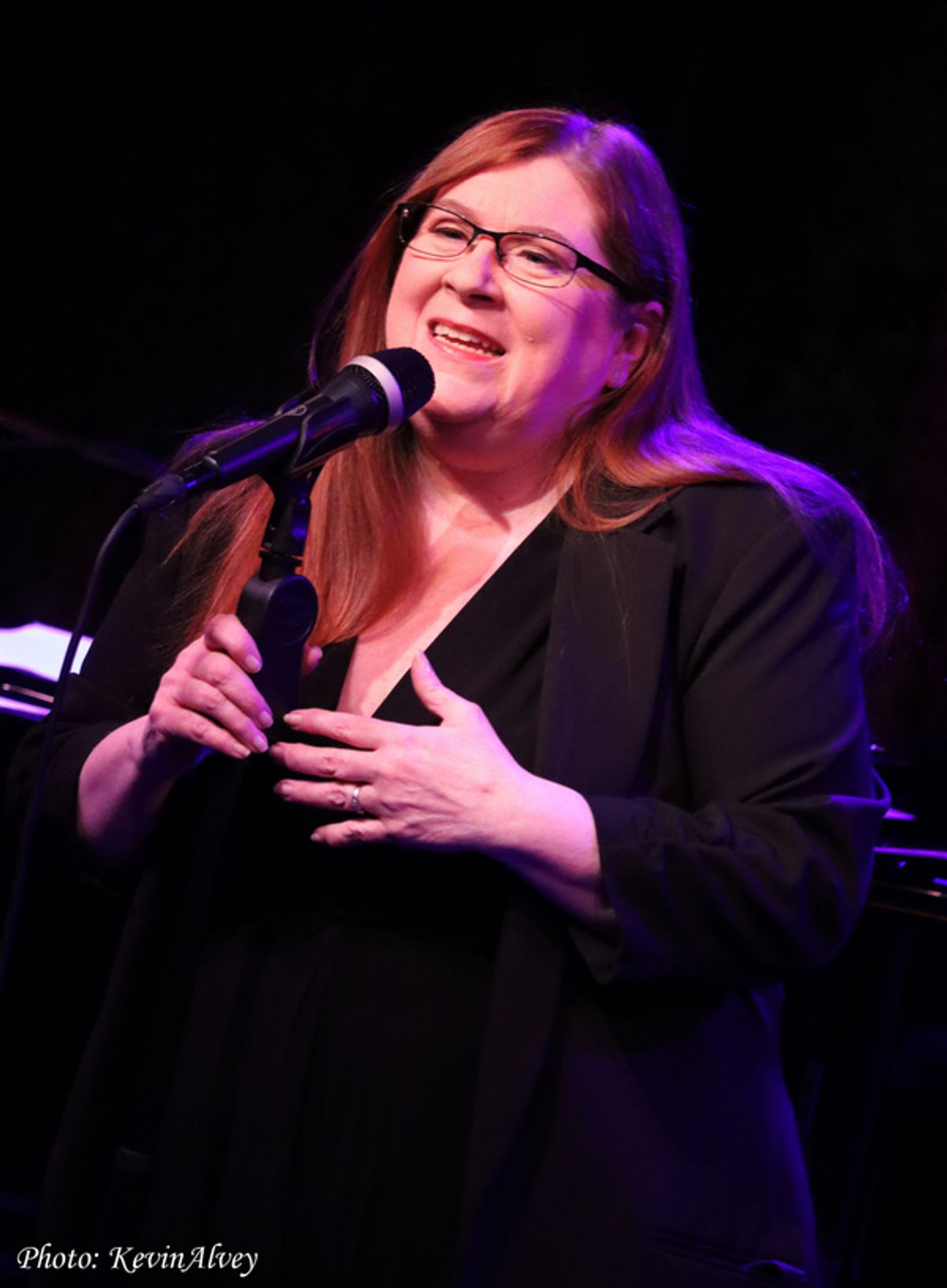 Photos: Karen Mack Swings At Birdland Image