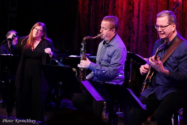 Photos: Karen Mack Swings At Birdland — photo 11 of 24