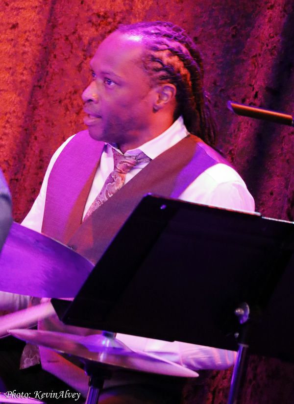 Photos: Karen Mack Swings At Birdland — photo 18 of 24