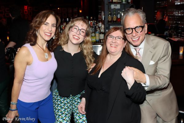 Photos: Karen Mack Swings At Birdland — photo 24 of 24