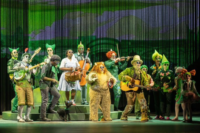 Review: THE WIZARD OF OZ at Kansas City Repertory Theatre Image