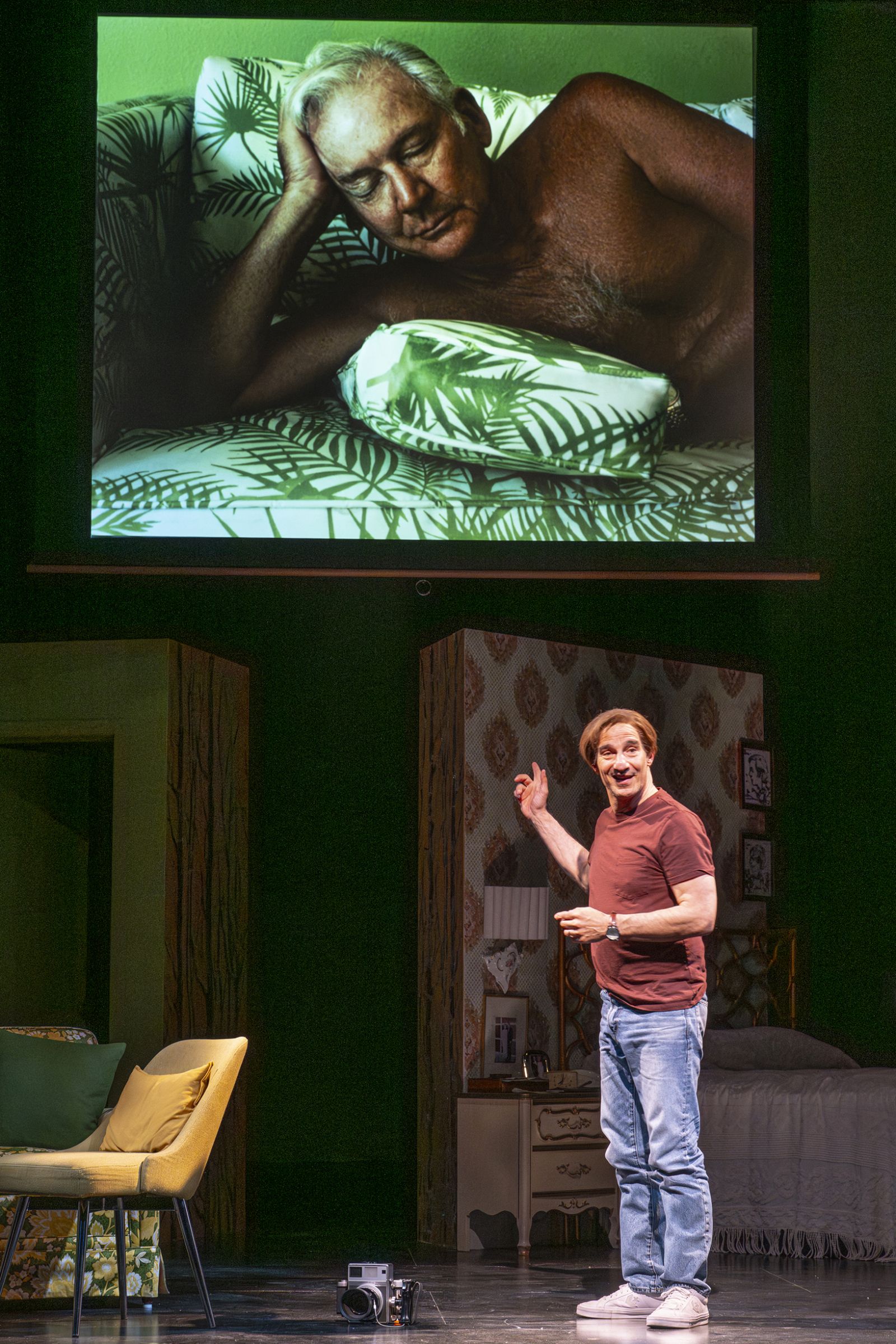 Photos: PICTURES FROM HOME West Coast Premiere at Marin Theatre — photo 8 of 11