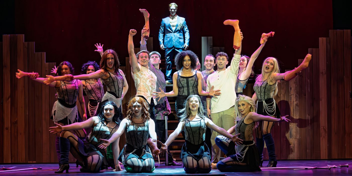 Photos: PIPPIN At Algonquin Arts Theatre Image