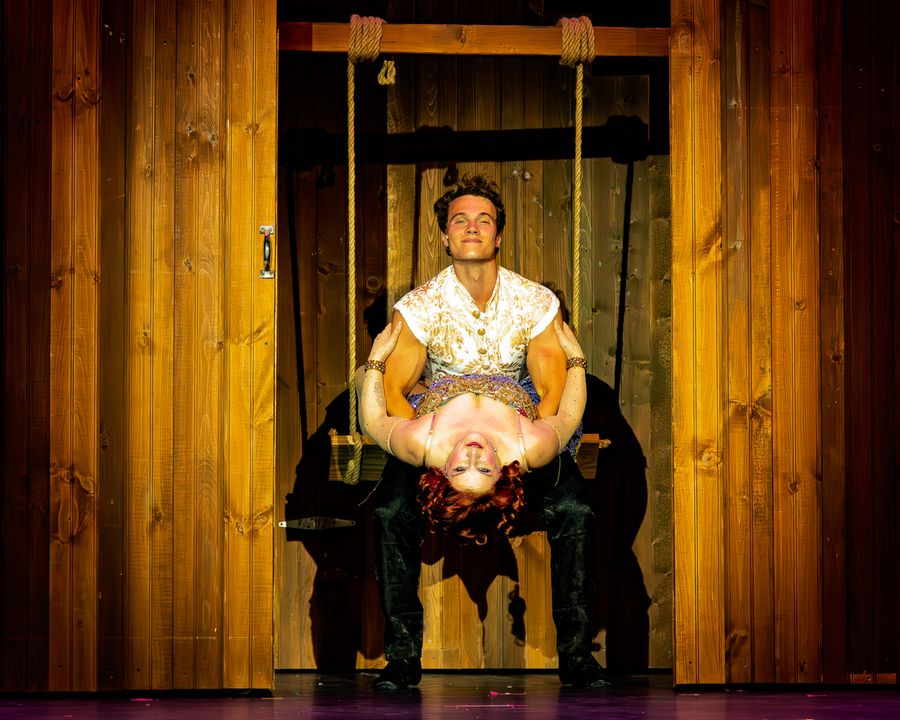 Photos: PIPPIN At Algonquin Arts Theatre Image