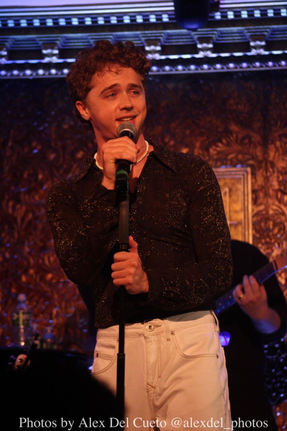 Review: 54 SINGS HARRY STYLES Turns 54 Below into a Harry's House Image