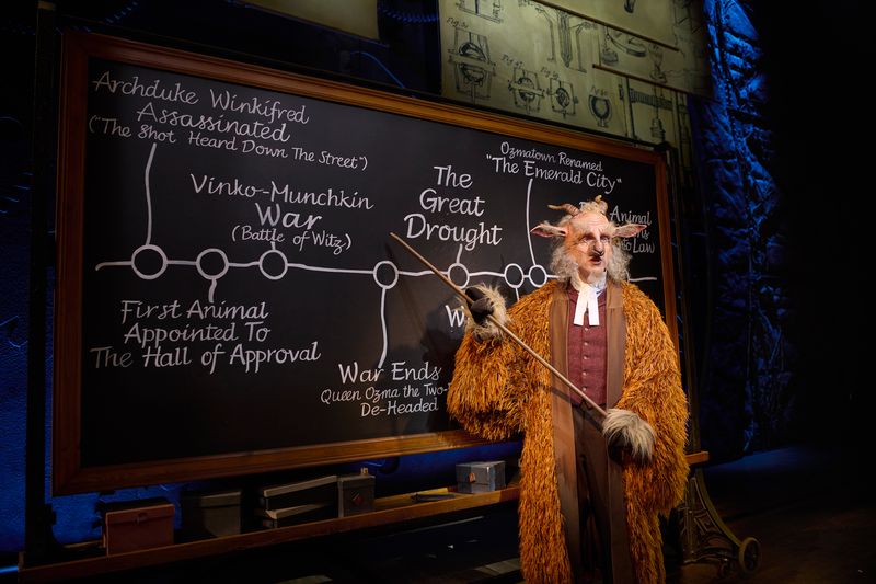 Photos: Emma Kingston, Zizi Strallen and the New UK Cast of WICKED — photo 23 of 23
