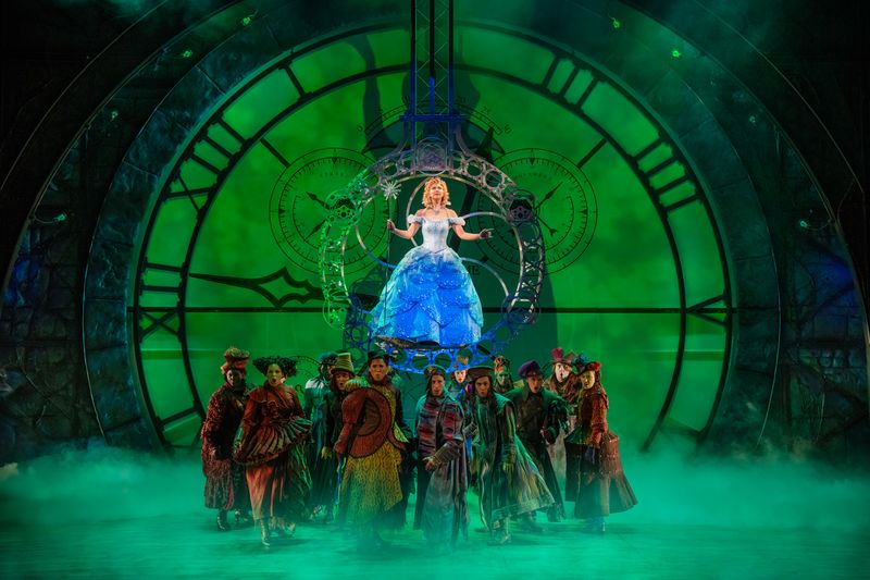 Photos: Emma Kingston, Zizi Strallen and the New UK Cast of WICKED — photo 19 of 23