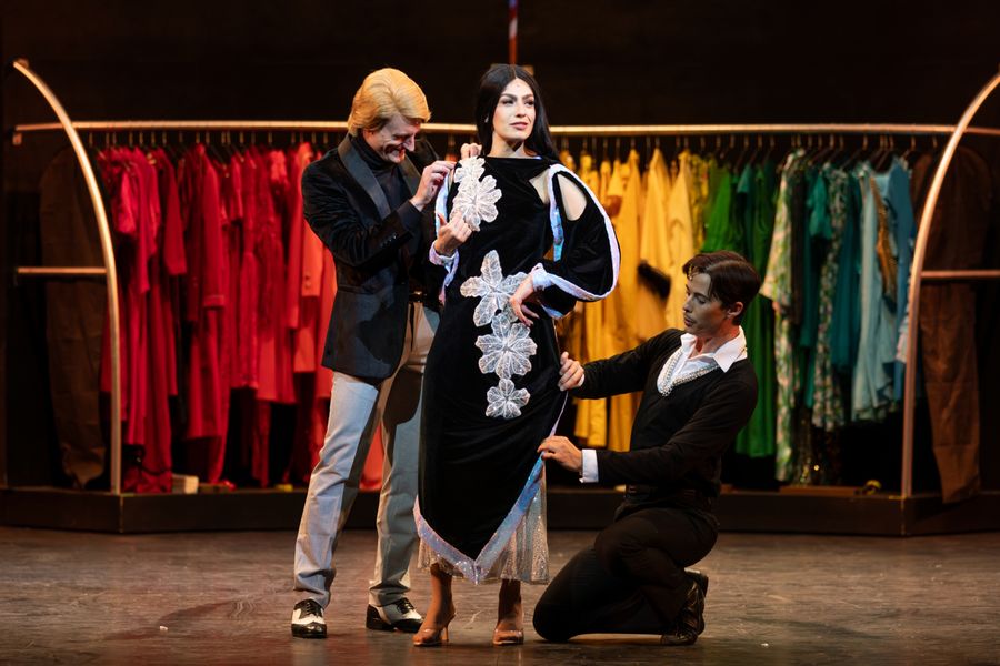 Photos: Morgan Scott, Samantha Tullie, Logan Eliza in THE CHER SHOW Regional Premiere Image