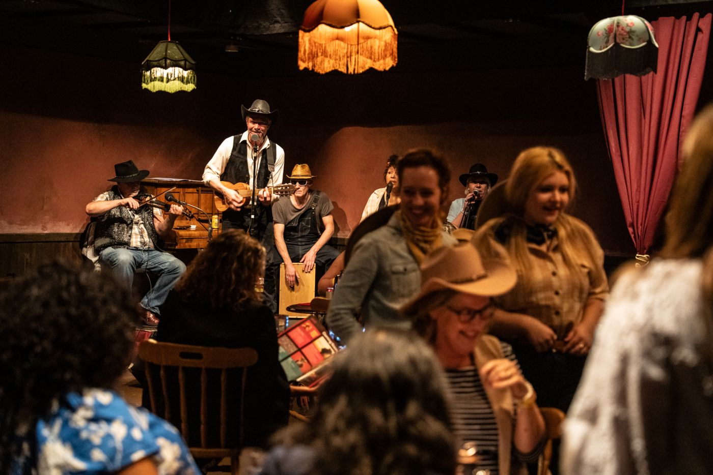 Photos: WHODUNNIT [UNREHEARSED] 4 At The Park Theatre Image