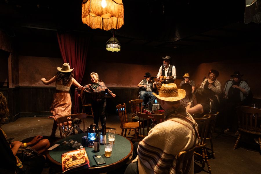 Photos: WHODUNNIT [UNREHEARSED] 4 At The Park Theatre Image