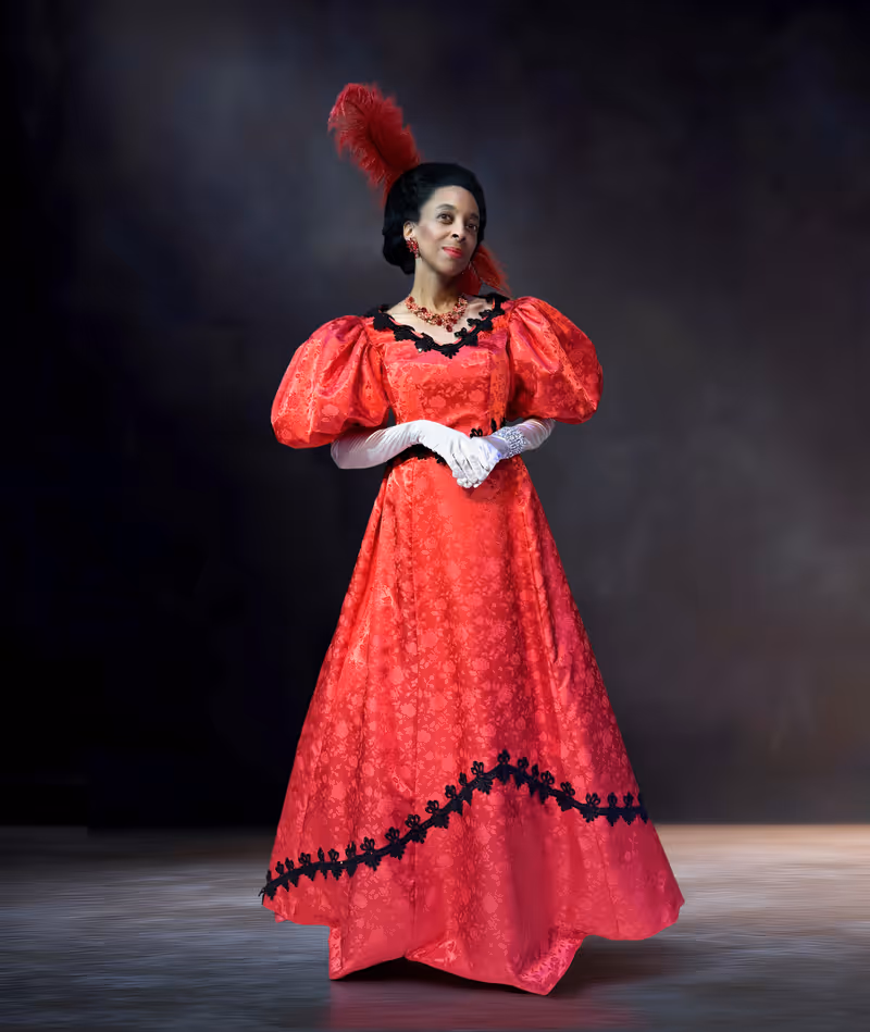 Feature: THE MERRY WIDOW at Palm Canyon Theatre Image