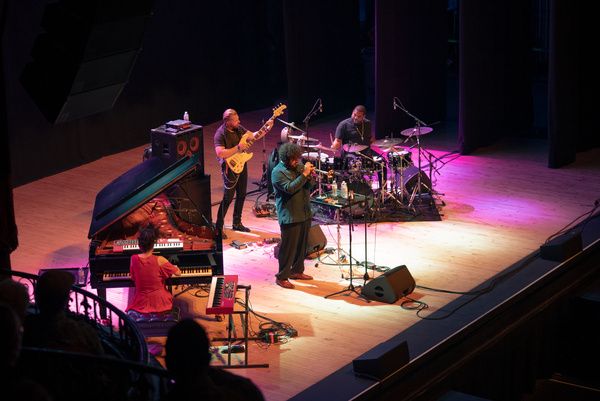 Photos: Santa Monica International Jazz Festival Draws Thousands in Inaugural Year — photo 6 of 18