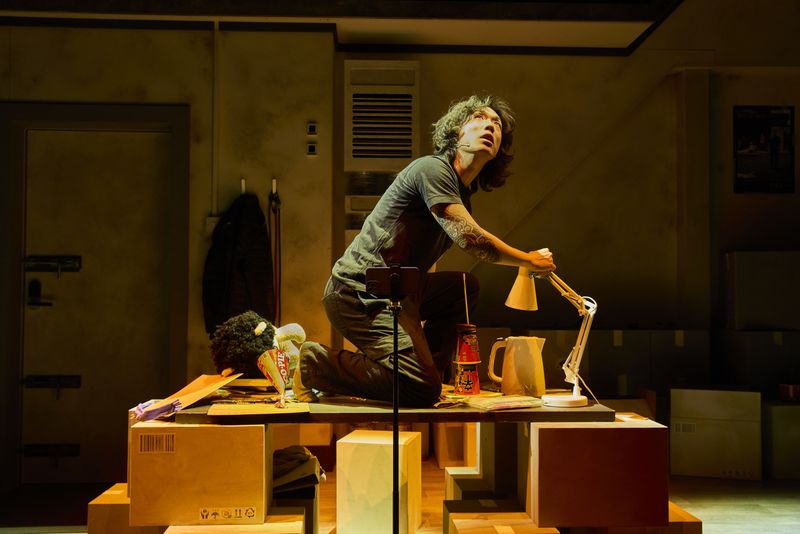 Review: THE LAST MAN, Southwark Playhouse Elephant Image