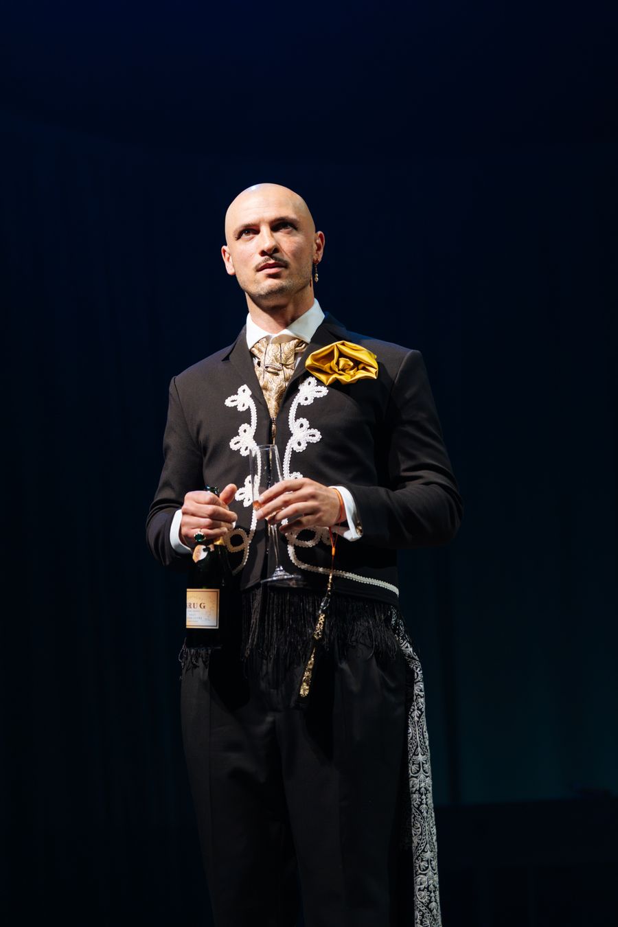 Photos: AN IDEAL HUSBAND is Now Playing at Lyric Hammersmith Theatre Image