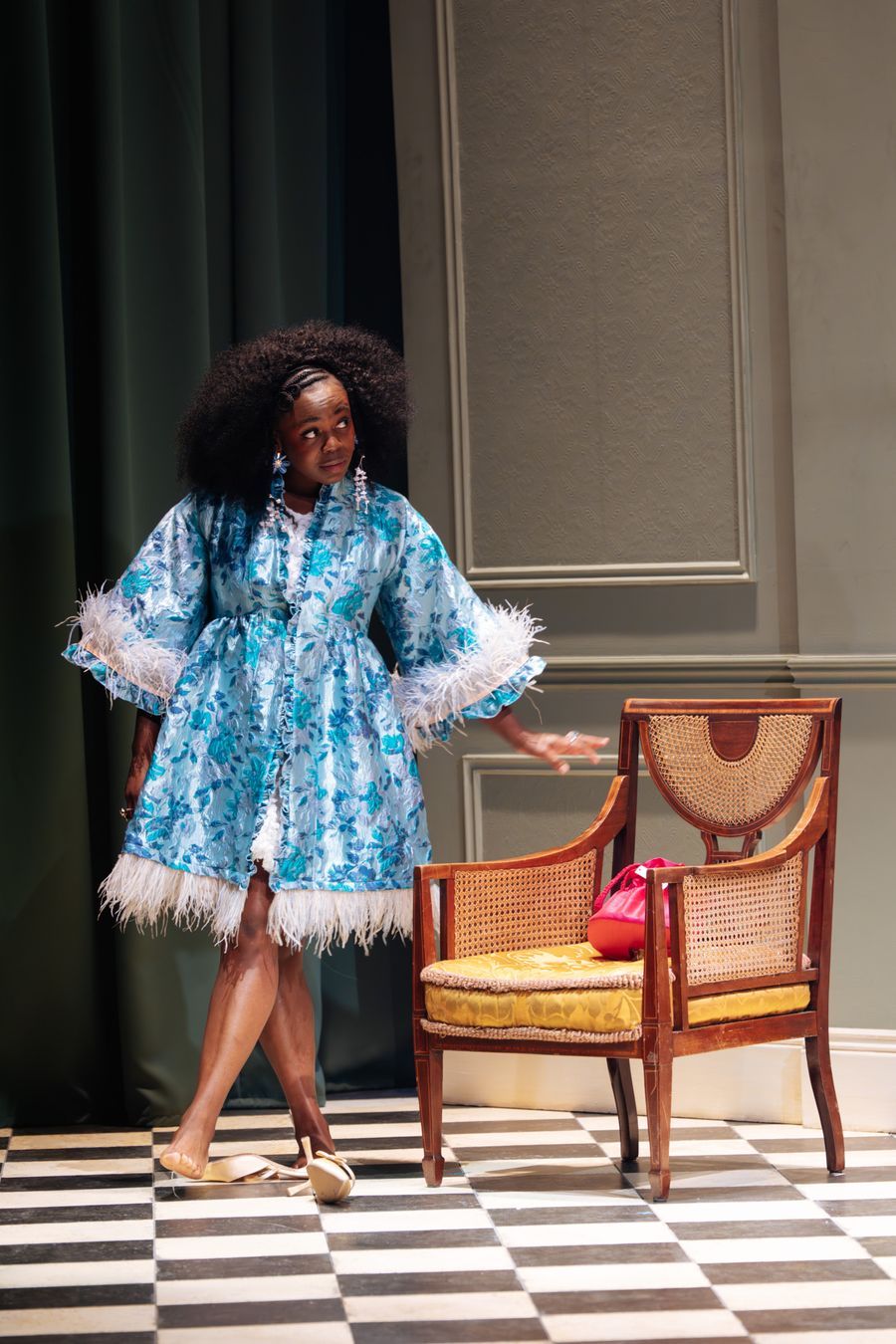Photos: AN IDEAL HUSBAND is Now Playing at Lyric Hammersmith Theatre Image