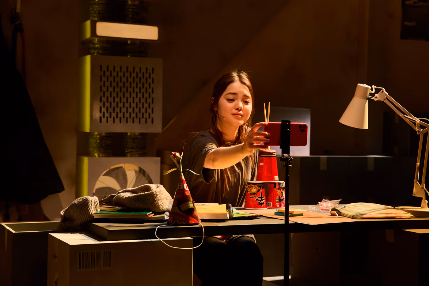 Photos: THE LAST MAN Opens at Southwark Playhouse Elephant Image