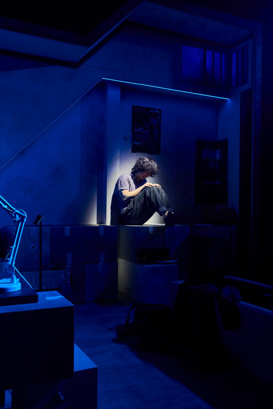 Photos: THE LAST MAN Opens at Southwark Playhouse Elephant Image