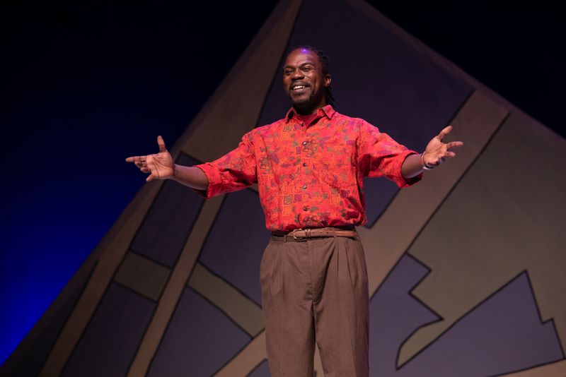 Review: PRIMARY TRUST at Circuit Playhouse Image