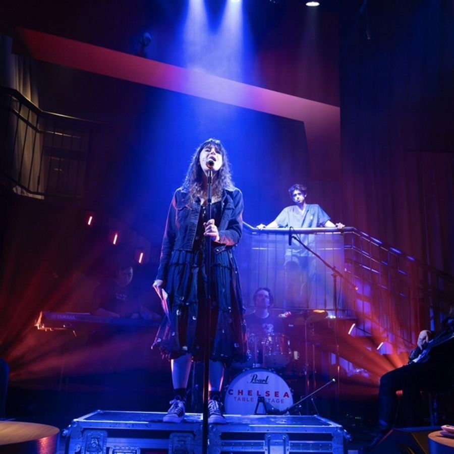 Photos: First Look at FALLING OUT at Chelsea Table + Stage Image