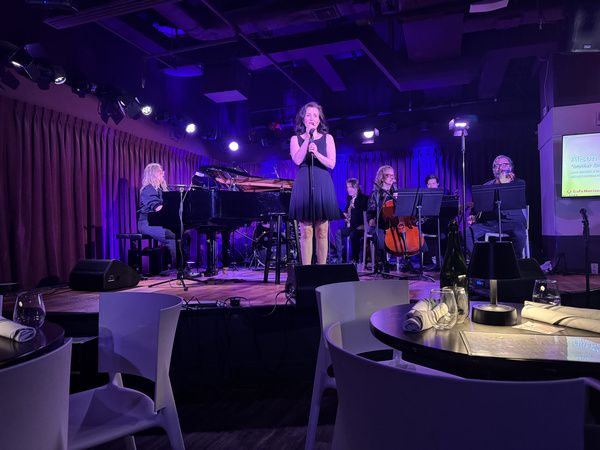 Photos: UPTOWN MAMAS Benefit Sells Out Green Room 42, Raises K for Domestic Violence Shelter — photo 3 of 23