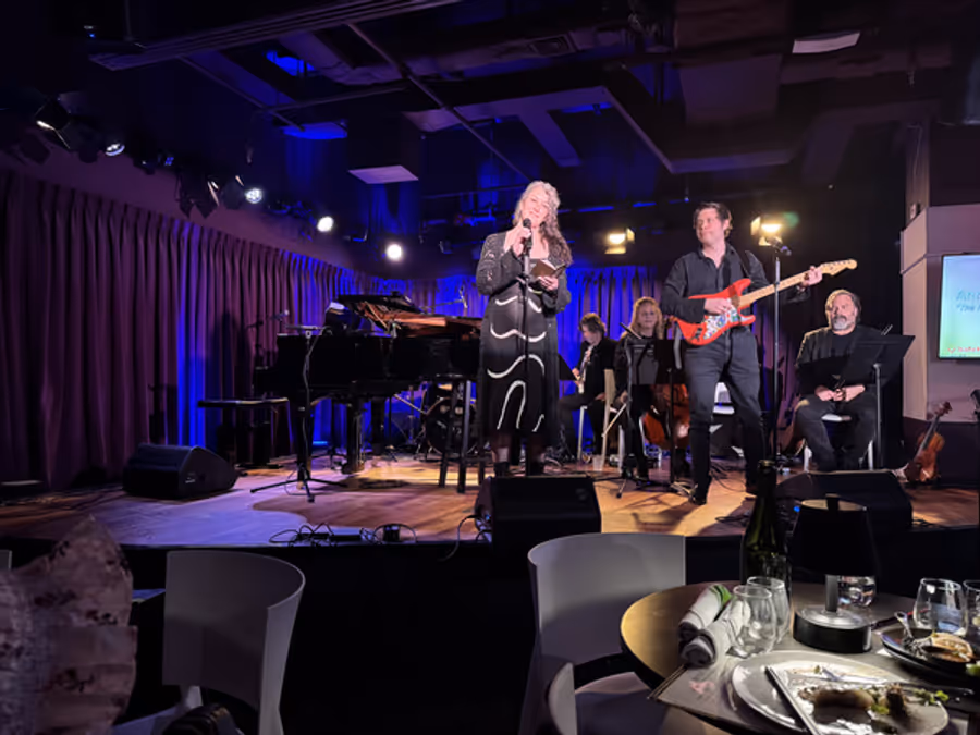 Photos: UPTOWN MAMAS Benefit Sells Out Green Room 42, Raises $5K for Domestic Violence Shelter Image