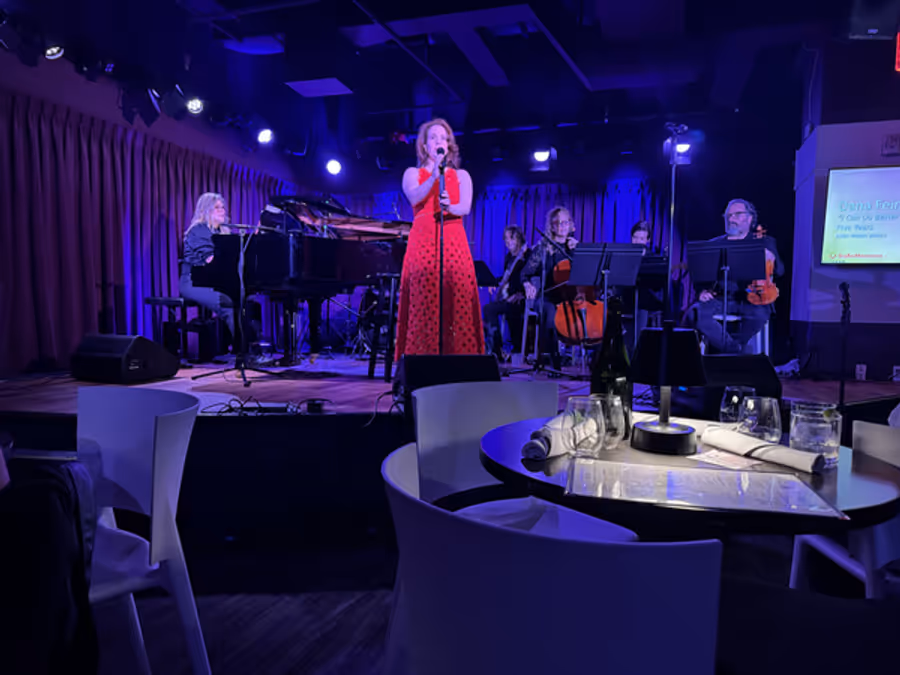 Photos: UPTOWN MAMAS Benefit Sells Out Green Room 42, Raises $5K for Domestic Violence Shelter Image