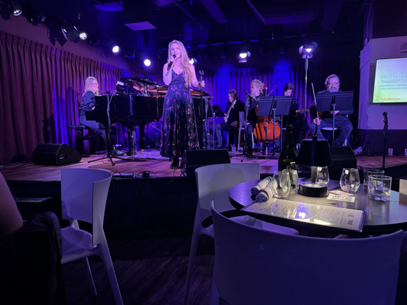 Photos: UPTOWN MAMAS Benefit Sells Out Green Room 42, Raises $5K for Domestic Violence Shelter Image