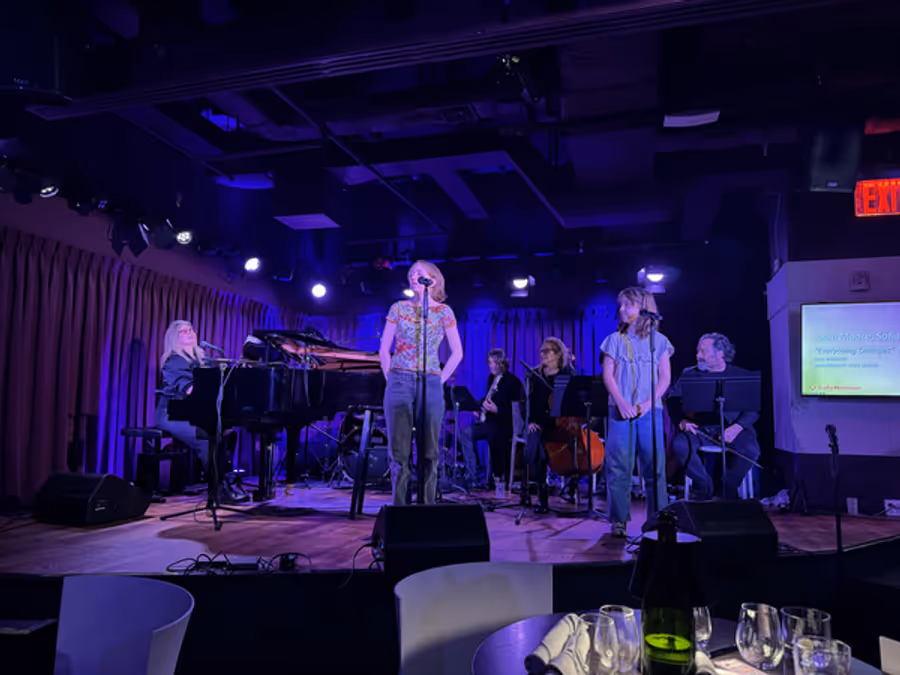 Photos: UPTOWN MAMAS Benefit Sells Out Green Room 42, Raises $5K for Domestic Violence Shelter Image