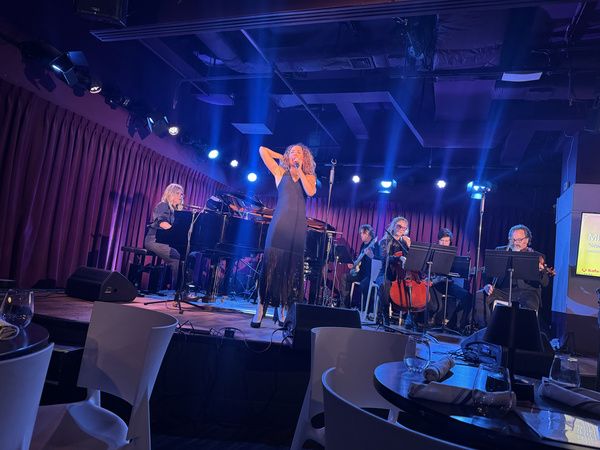 Photos: UPTOWN MAMAS Benefit Sells Out Green Room 42, Raises K for Domestic Violence Shelter — photo 20 of 23