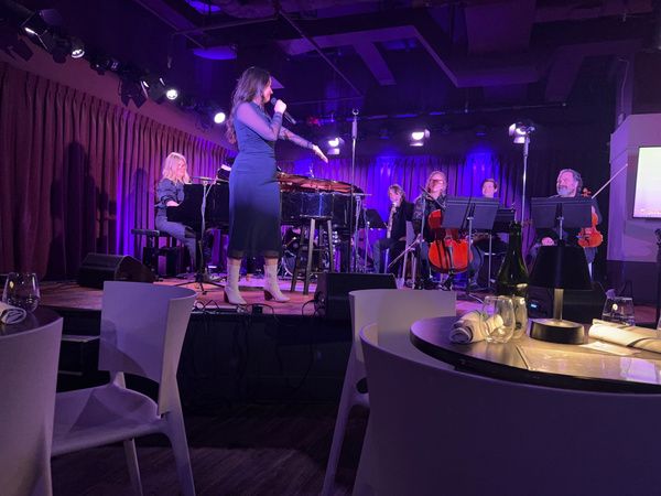 Photos: UPTOWN MAMAS Benefit Sells Out Green Room 42, Raises K for Domestic Violence Shelter — photo 1 of 23