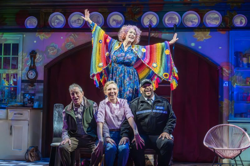 Photos: First Look at ALLEGRA Starring Dame Maureen Lipman Ahead of UK Tour — photo 6 of 10