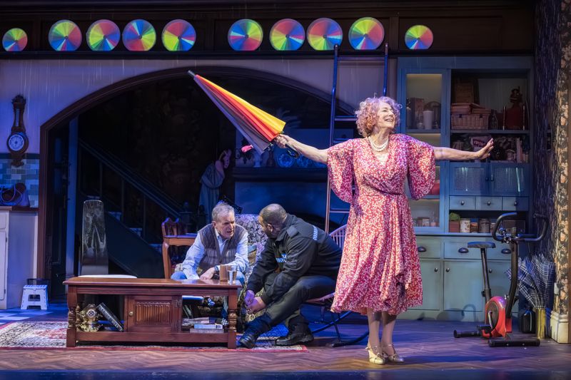 Photos: First Look at ALLEGRA Starring Dame Maureen Lipman Ahead of UK Tour — photo 2 of 10