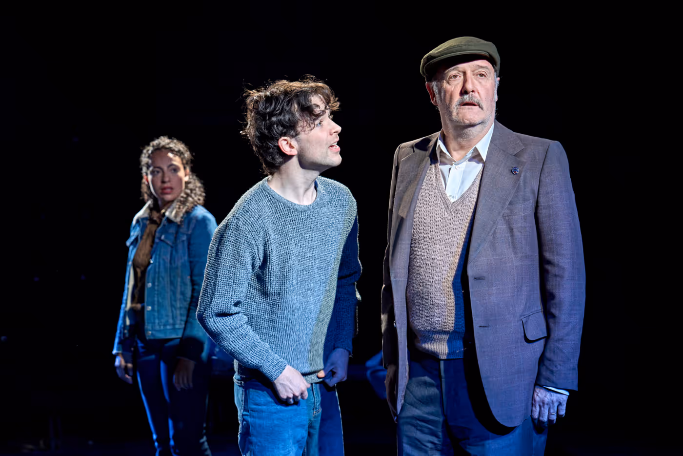 Photos: EQUUS Now Playing at the Menier Chocolate Factory Image