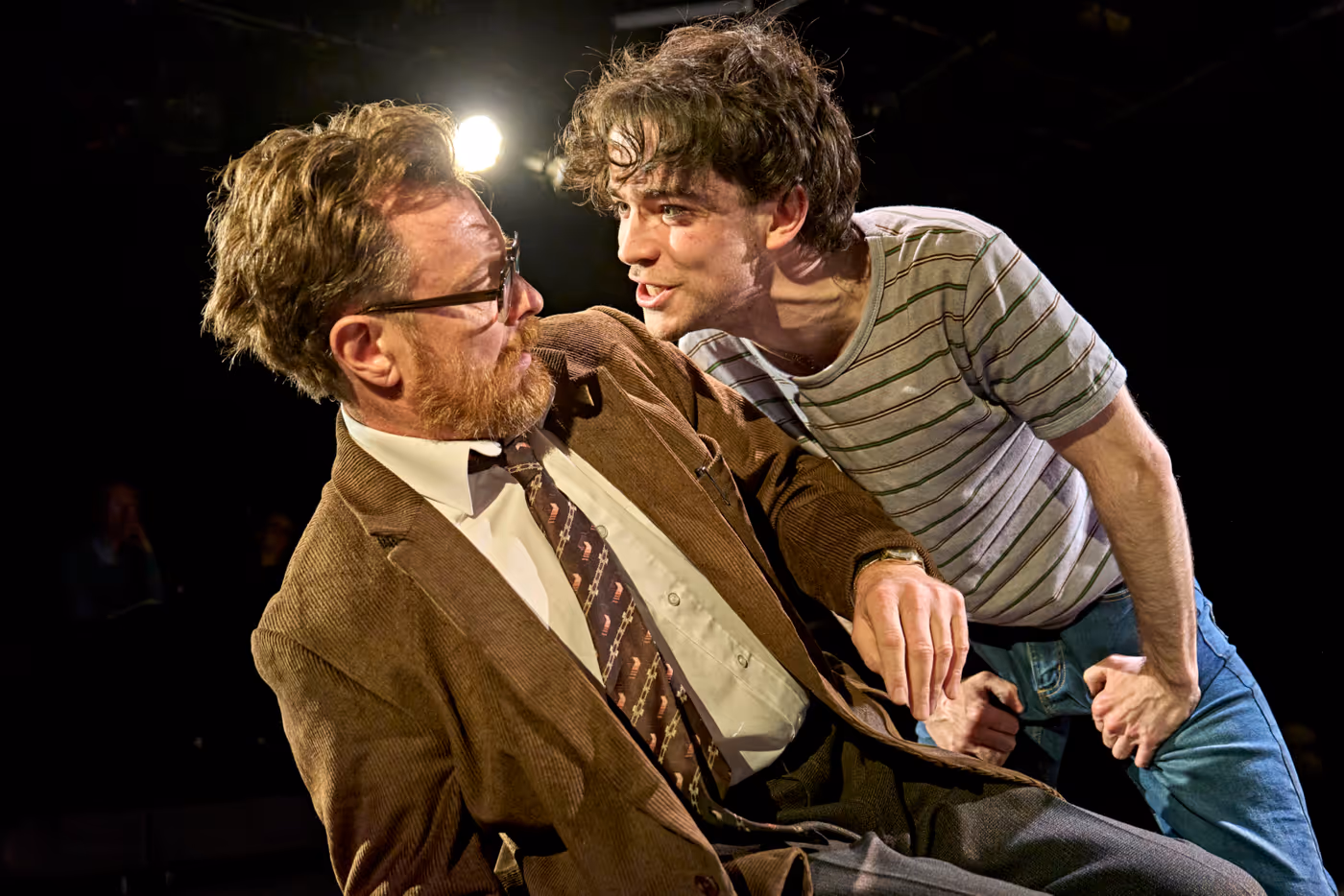 Photos: EQUUS Now Playing at the Menier Chocolate Factory Image