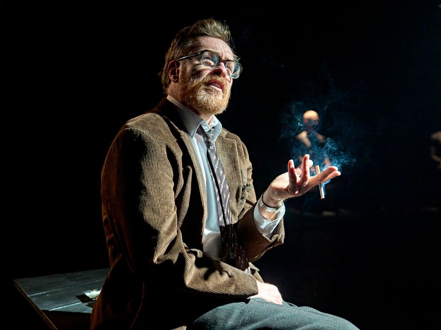 Photos: EQUUS Now Playing at the Menier Chocolate Factory Image