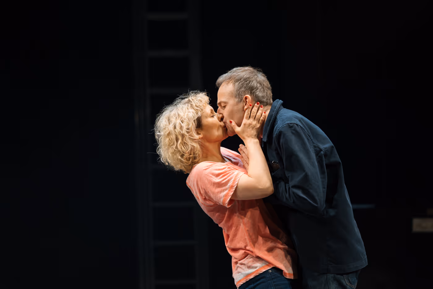 Review: STAGE KISS, Hampstead Theatre Image
